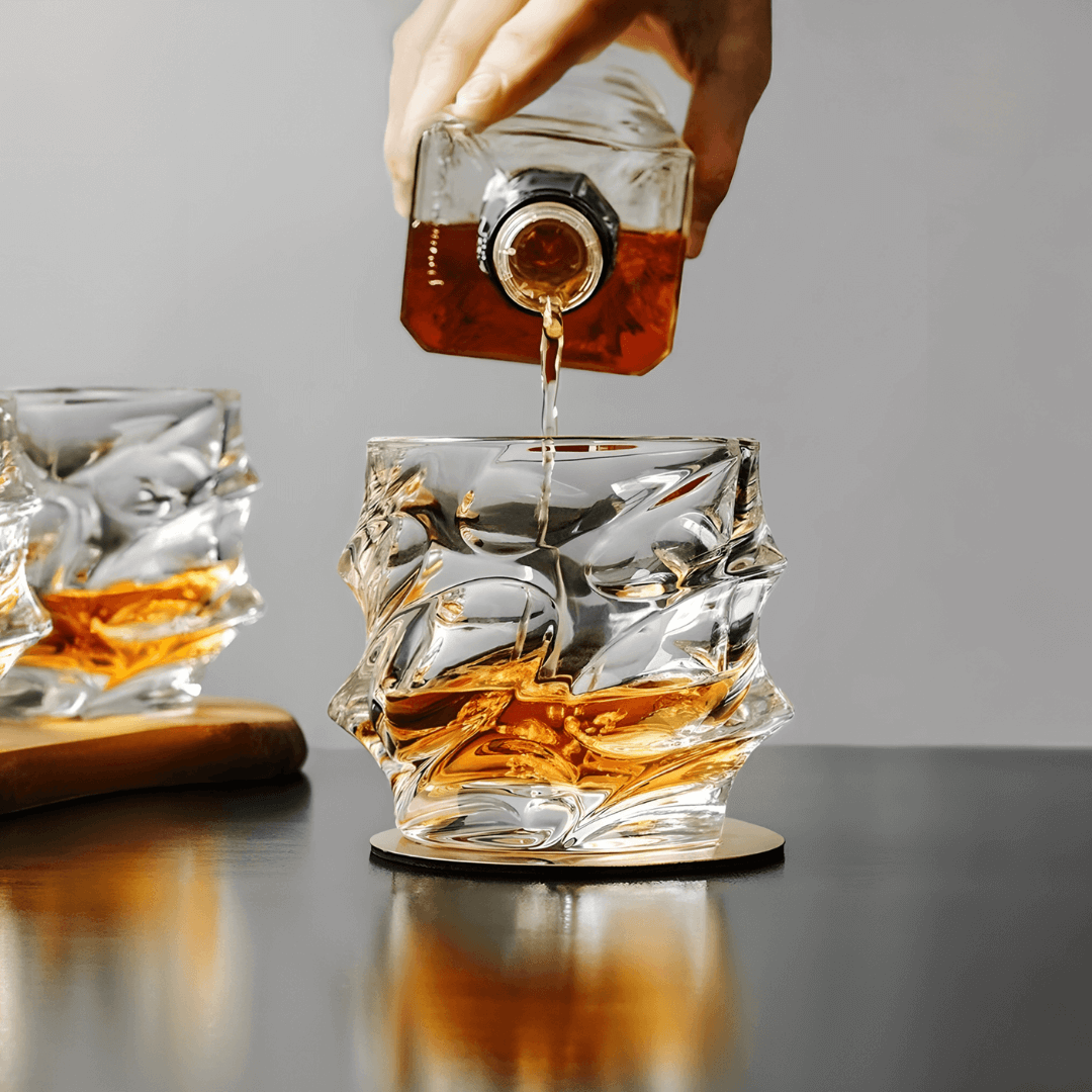 Service de verres et carafe en cristal japonais Storm